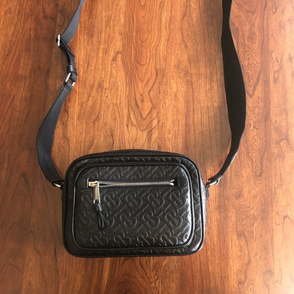 New Black Leather Burberry Crossbody Bag - Picture 1 of 4